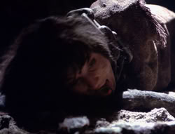 extant_XenaWarriorPrincess_4x07-LockedUpAndTiedDown_2949