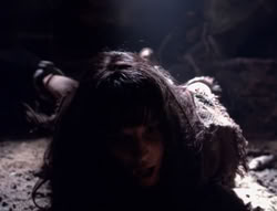 extant_XenaWarriorPrincess_4x07-LockedUpAndTiedDown_2970