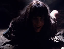 extant_XenaWarriorPrincess_4x07-LockedUpAndTiedDown_2972