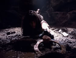 extant_XenaWarriorPrincess_4x07-LockedUpAndTiedDown_2984