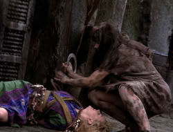extant_XenaWarriorPrincess_4x07-LockedUpAndTiedDown_3066