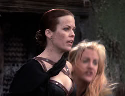 extant_XenaWarriorPrincess_4x07-LockedUpAndTiedDown_3079