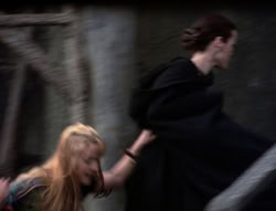 extant_XenaWarriorPrincess_4x07-LockedUpAndTiedDown_3099