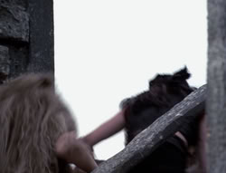 extant_XenaWarriorPrincess_4x07-LockedUpAndTiedDown_3132