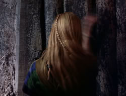 extant_XenaWarriorPrincess_4x07-LockedUpAndTiedDown_3159
