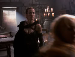 extant_XenaWarriorPrincess_4x07-LockedUpAndTiedDown_3163
