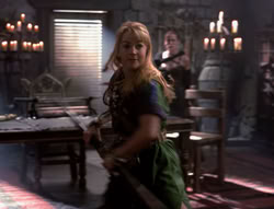 extant_XenaWarriorPrincess_4x07-LockedUpAndTiedDown_3176