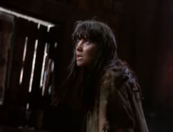 extant_XenaWarriorPrincess_4x07-LockedUpAndTiedDown_3196