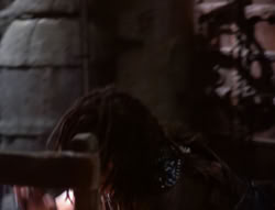 extant_XenaWarriorPrincess_4x07-LockedUpAndTiedDown_3197