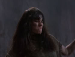 extant_XenaWarriorPrincess_4x07-LockedUpAndTiedDown_3224