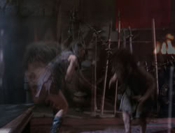 extant_XenaWarriorPrincess_4x07-LockedUpAndTiedDown_3228