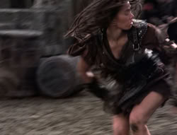 extant_XenaWarriorPrincess_4x07-LockedUpAndTiedDown_3240