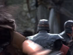 extant_XenaWarriorPrincess_4x07-LockedUpAndTiedDown_3245