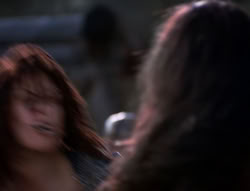 extant_XenaWarriorPrincess_4x07-LockedUpAndTiedDown_3250