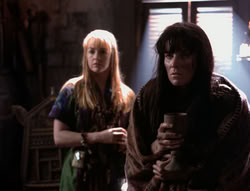 extant_XenaWarriorPrincess_4x07-LockedUpAndTiedDown_3329