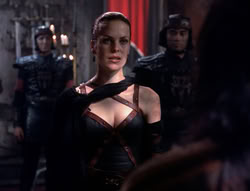extant_XenaWarriorPrincess_4x07-LockedUpAndTiedDown_3338