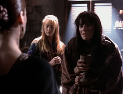 extant_XenaWarriorPrincess_4x07-LockedUpAndTiedDown_3349