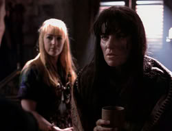 extant_XenaWarriorPrincess_4x07-LockedUpAndTiedDown_3404