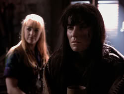 extant_XenaWarriorPrincess_4x07-LockedUpAndTiedDown_3418