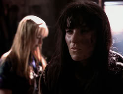 extant_XenaWarriorPrincess_4x07-LockedUpAndTiedDown_3422
