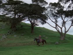 4x08-Crusader_000043