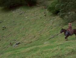 4x08-Crusader_000055