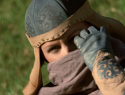 4x08-Crusader_000151