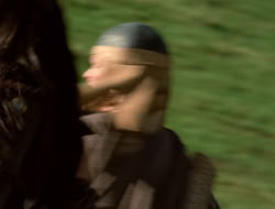 4x08-Crusader_000174