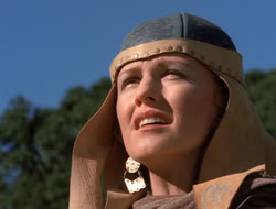4x08-Crusader_000222