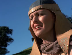 4x08-Crusader_000254