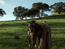 4x08-Crusader_000475