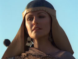4x08-Crusader_000480