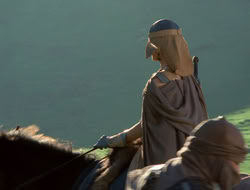 4x08-Crusader_000498