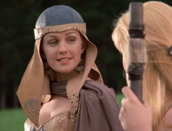 4x08-Crusader_000690