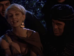 4x08-Crusader_000754