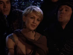 4x08-Crusader_000757