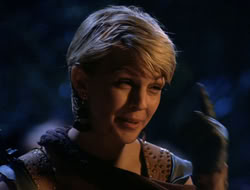 4x08-Crusader_000814