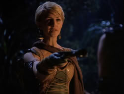 4x08-Crusader_000893