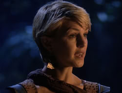 4x08-Crusader_000931