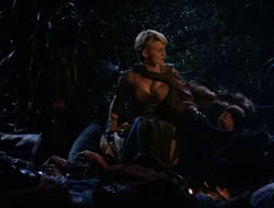 4x08-Crusader_000971