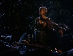 4x08-Crusader_000972