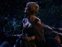 4x08-Crusader_000981