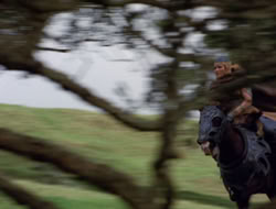 4x08-Crusader_001096