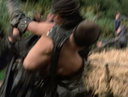 4x08-Crusader_001212
