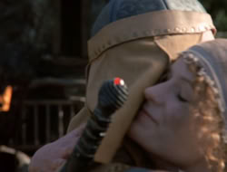 4x08-Crusader_001405