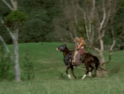 4x08-Crusader_001672