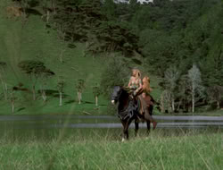 4x08-Crusader_001680