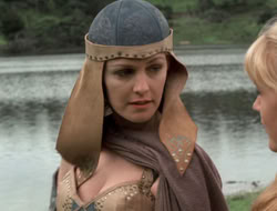 4x08-Crusader_001827