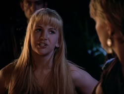 4x08-Crusader_001952
