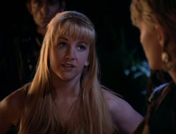 4x08-Crusader_001955